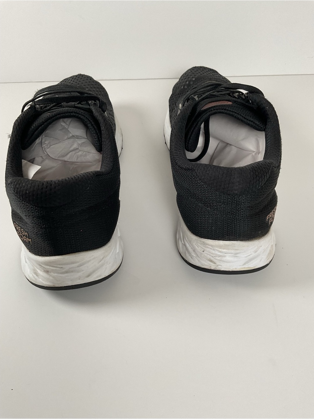 New Balance Fresh Foam Running Shoes Black Women’s Size 9 Wide Comfort - Picture 7 of 9